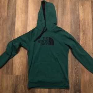 NWOT North Face sweatshirt size L